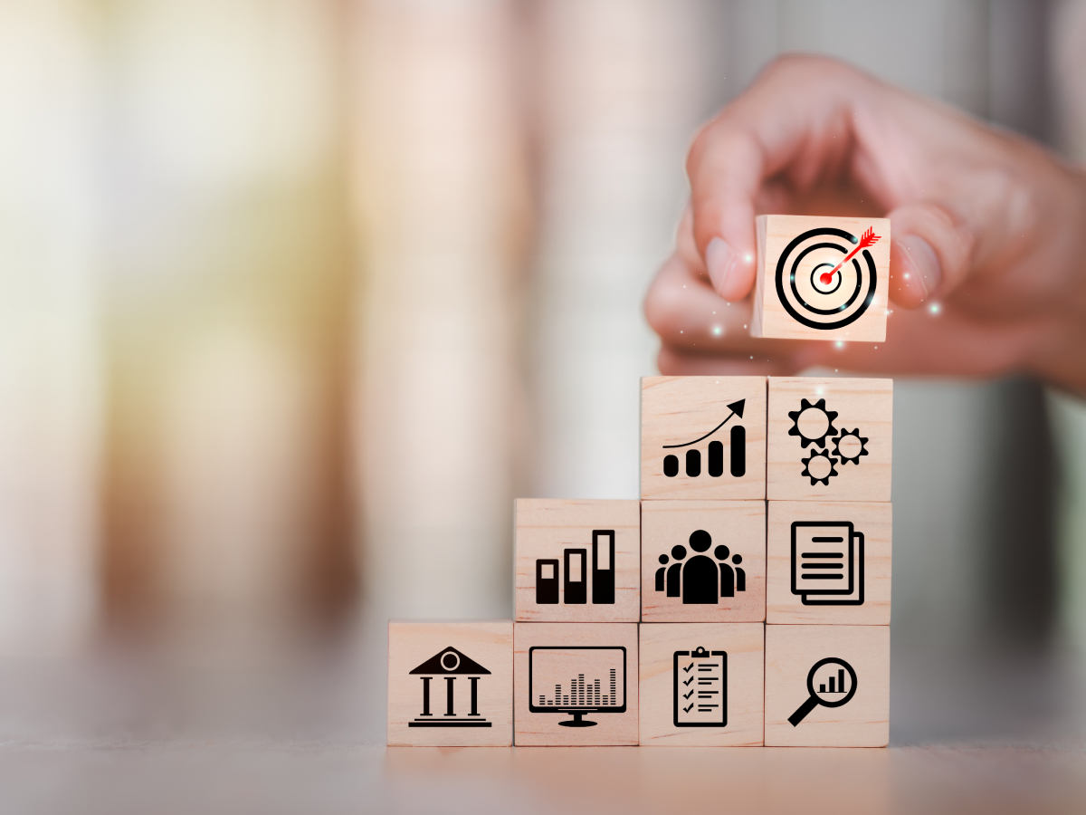 Enterprise Sales & Revenue Growth